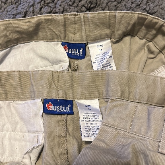 Lot of 6 pair of boys size 14 uniform shorts- black, khaki, navy - Picture 4 of 8